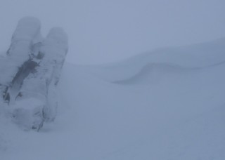 Huge cornice at the top of Recovery Gully